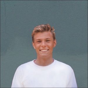 Meet your Posher, Tyler